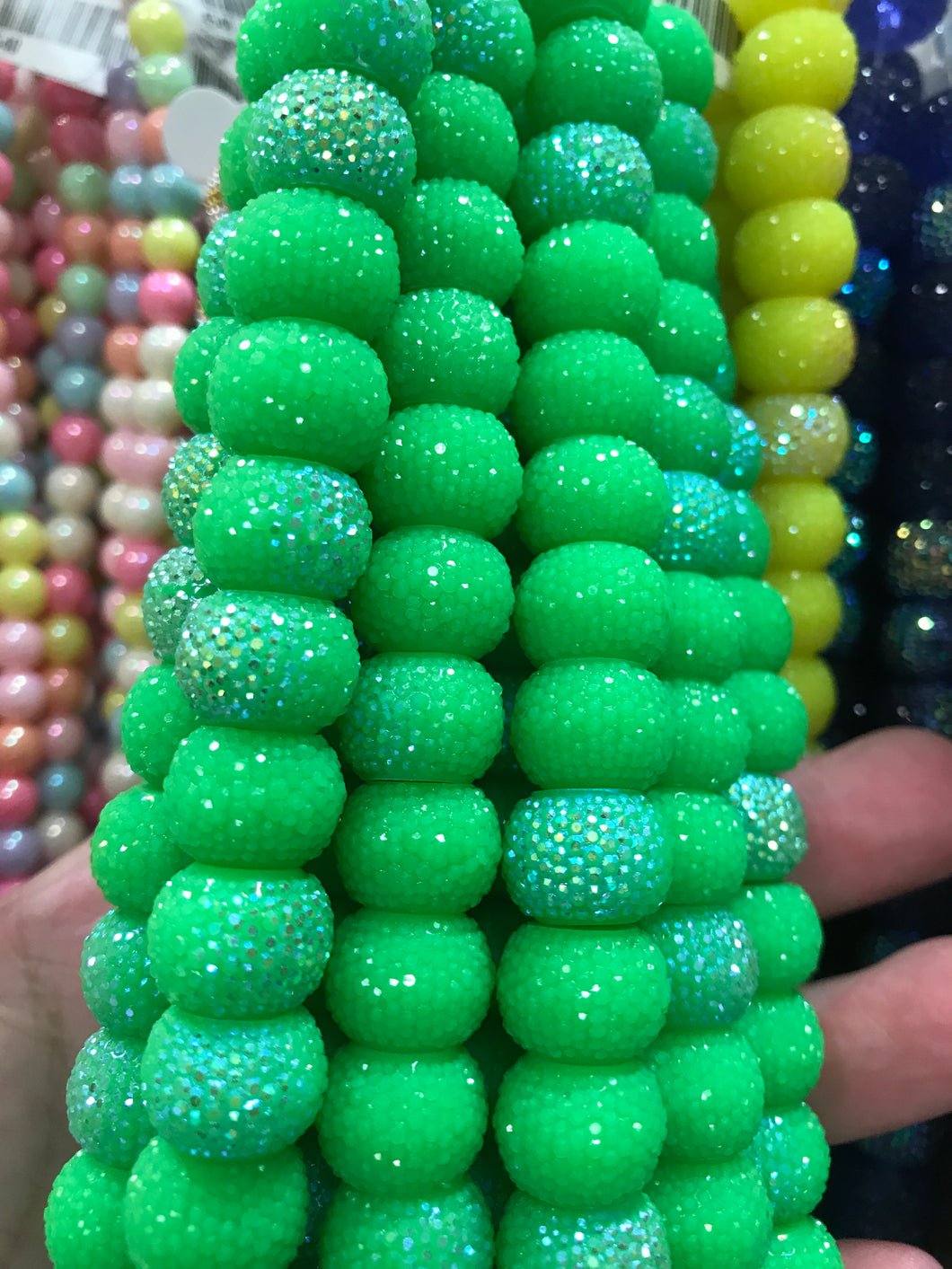 ACRYLIC SPARKLE BEAD