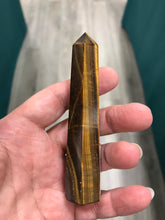 Load image into Gallery viewer, TIGER EYE POINT
