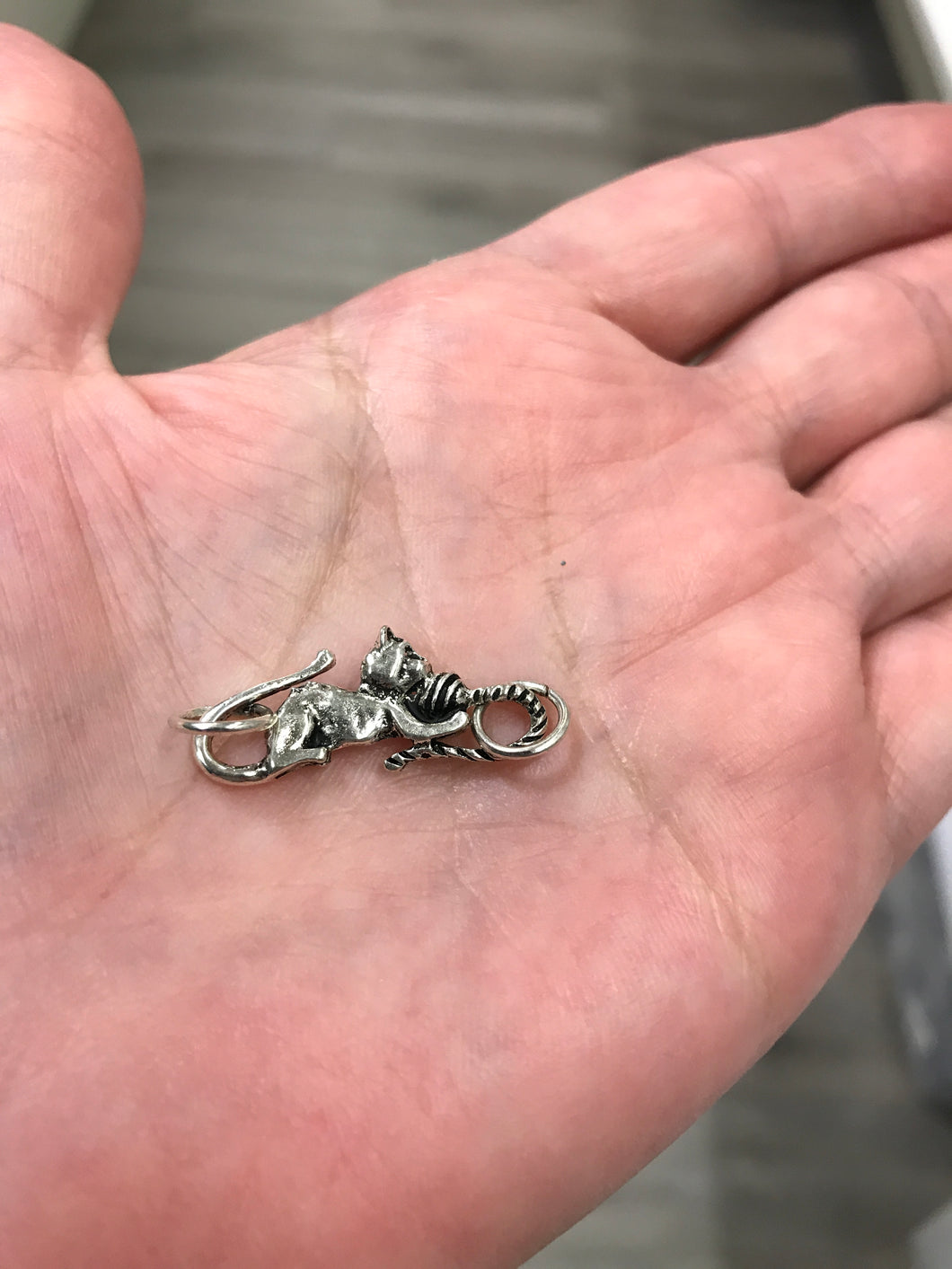 CAT S-HOOK CLASP