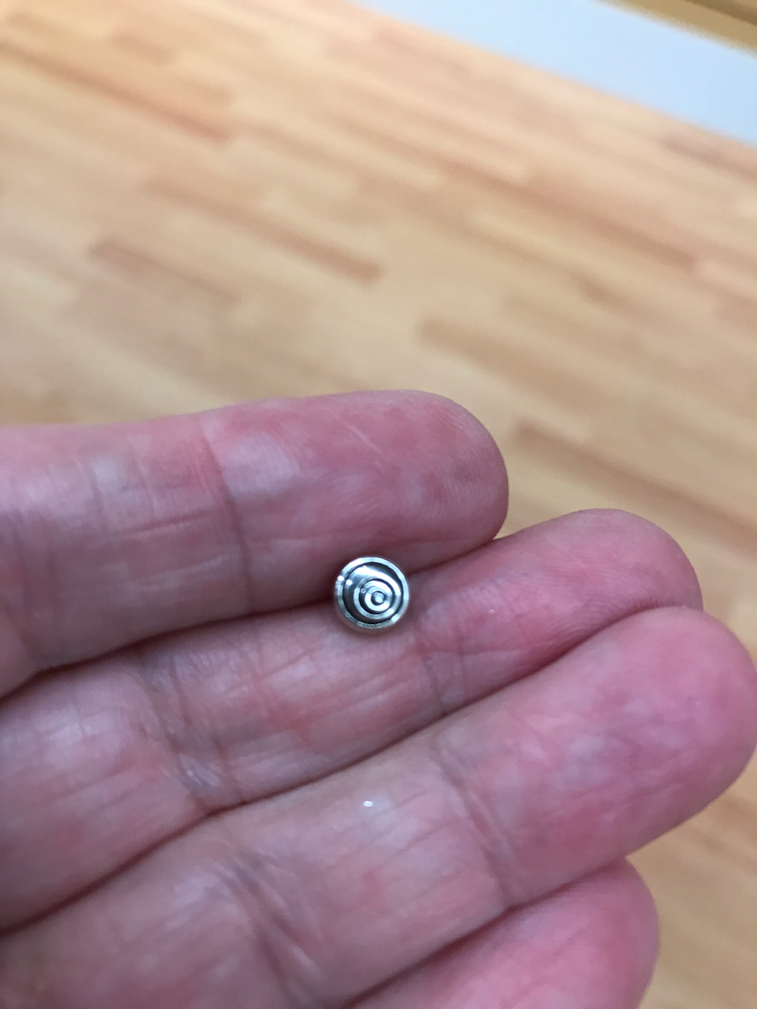 FLAT ROUND SPIRAL BEAD
