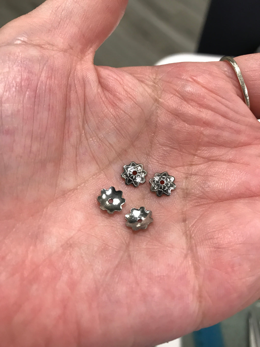 304 STAINLESS BEAD CAP