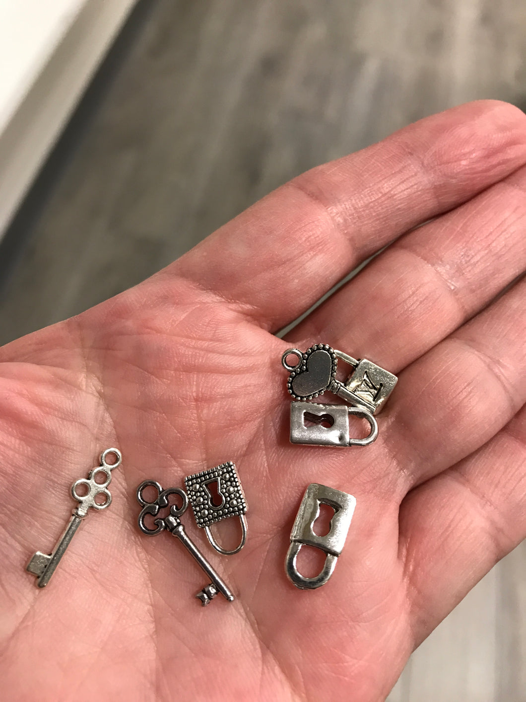 CHARM KEY/LOCK