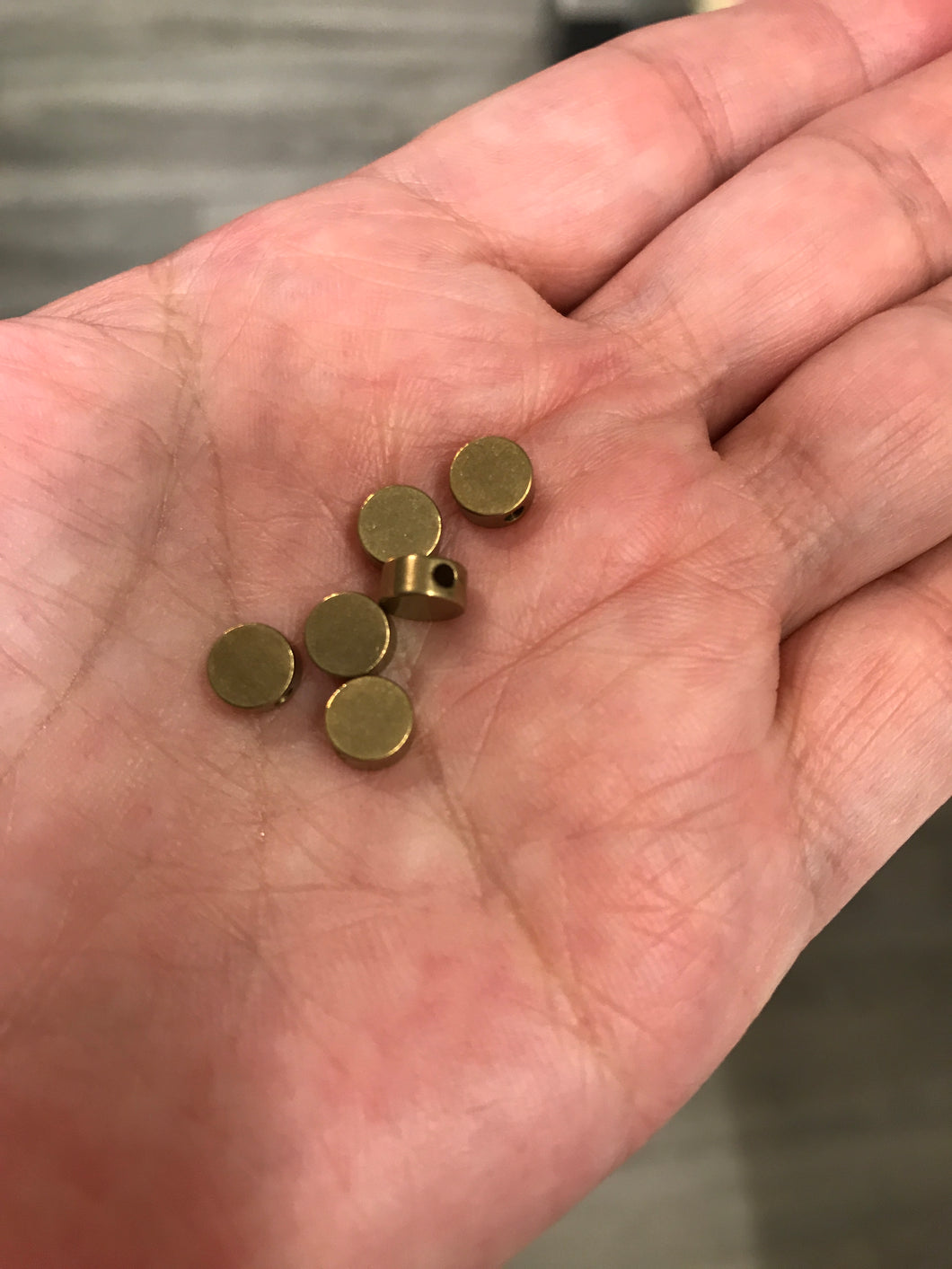 UNPLATED BRASS FLAT ROUND