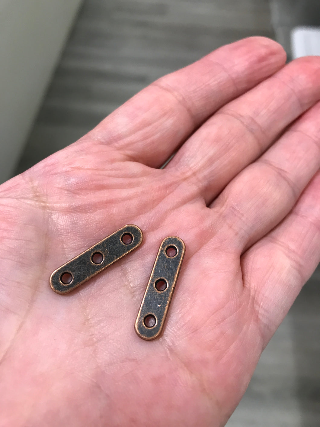 3-HOLE SPACER BAR