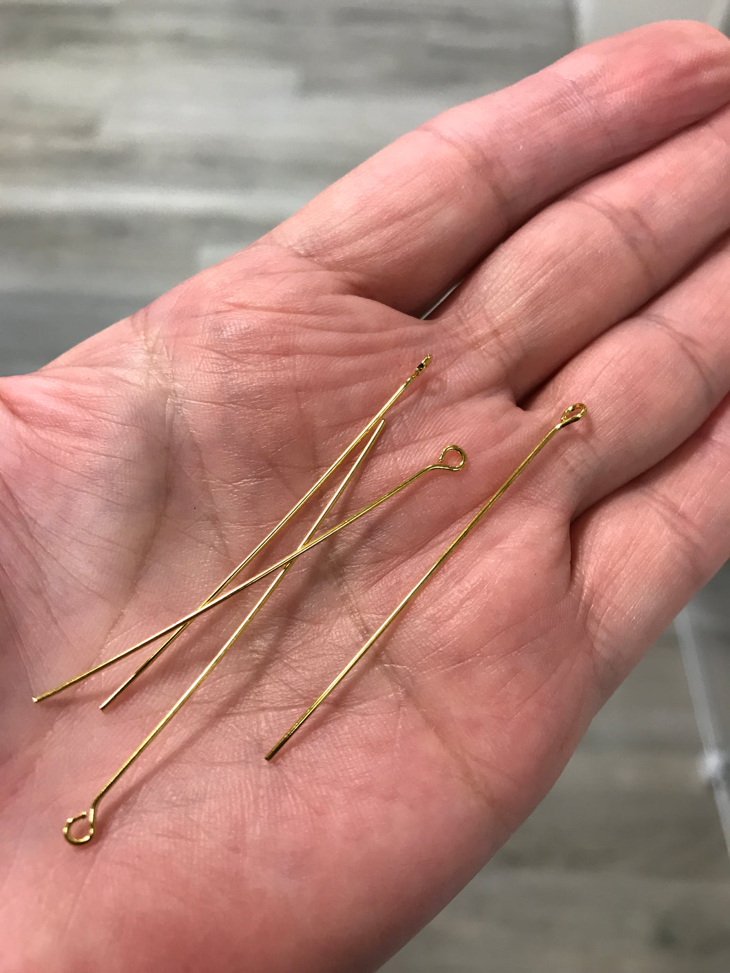 BRASS EYE PIN
