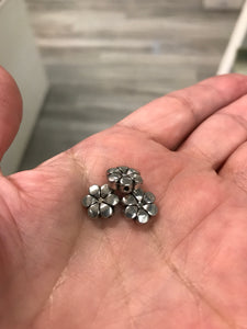 FLOWER BEAD