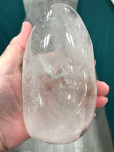 Load image into Gallery viewer, CLEAR QUARTZ FREEFORM
