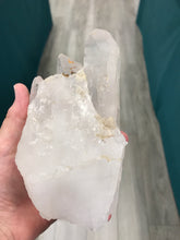 Load image into Gallery viewer, CLEAR QUARTZ FLOATER CLUSTER
