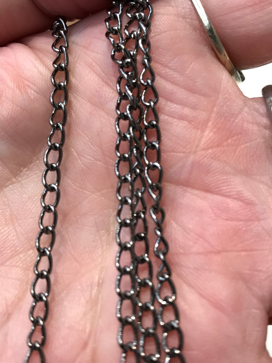IRON TWISTED CHAIN